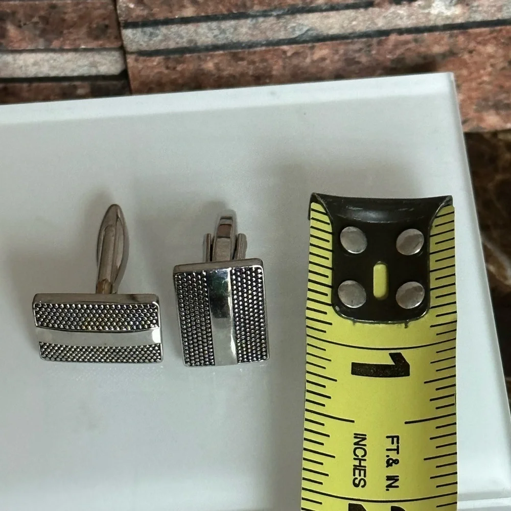 Murano Men’s Silver Toned Cuff Links Vertical Bar Accent Office Formal Wedding